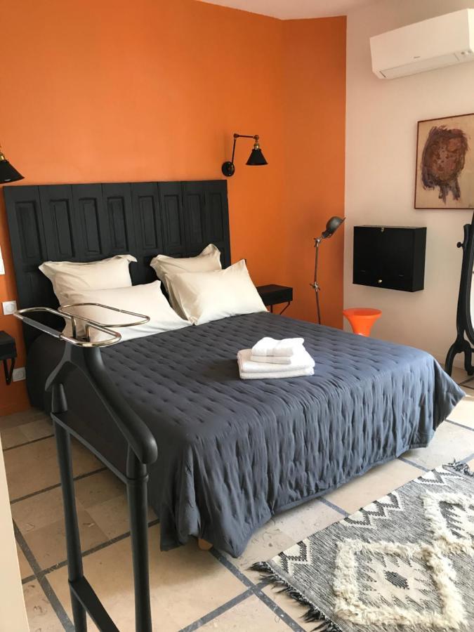 La Casa Sanills Hotel Saint-Hippolyte  ภายนอก รูปภาพ