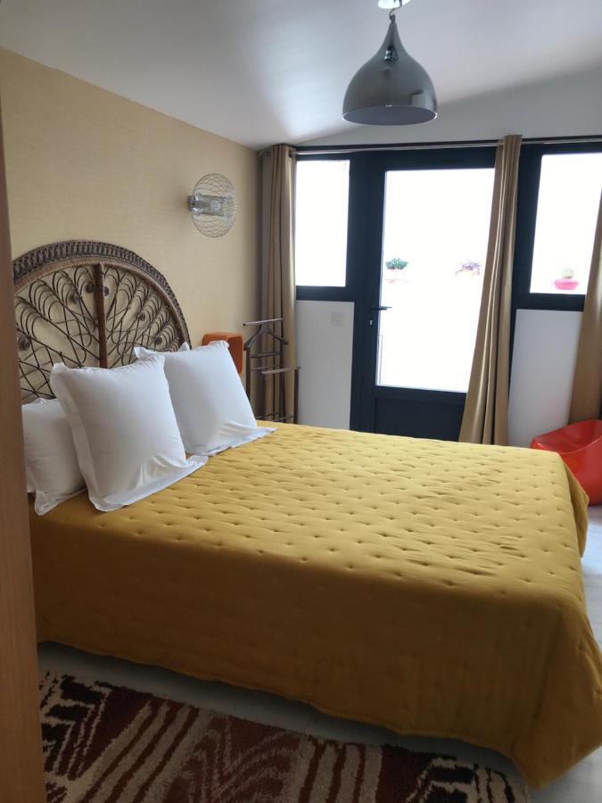 La Casa Sanills Hotel Saint-Hippolyte  ภายนอก รูปภาพ
