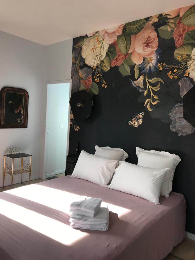 La Casa Sanills Hotel Saint-Hippolyte  ภายนอก รูปภาพ